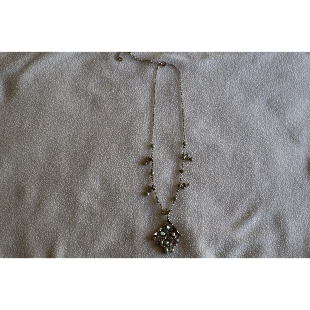 Vtg Necklace Faux Pearls Silver Tone Green Brwn Rhinestones Dangle Pendant 18"+ - Picture 8 of 10